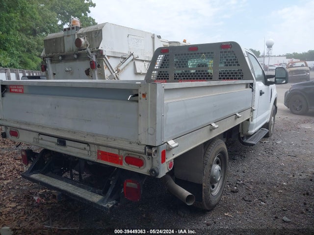 Ford F-250 Xl 2017 1FDBF2A68HEC81870 Image 4