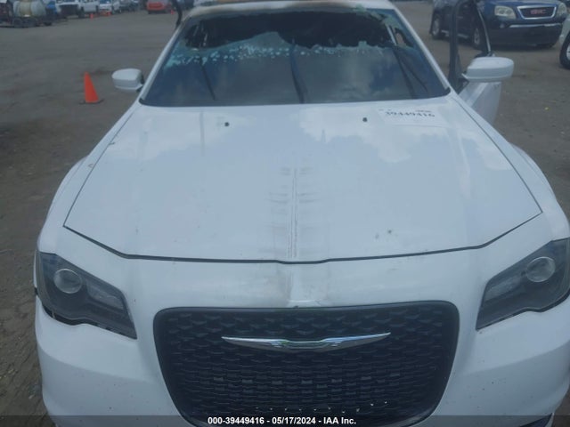 2C3CCABG0FH797105 Chrysler 300 300s