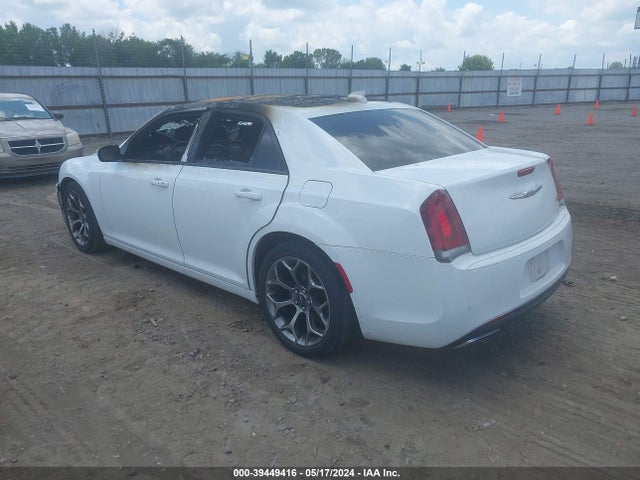 2C3CCABG0FH797105 Chrysler 300 300s
