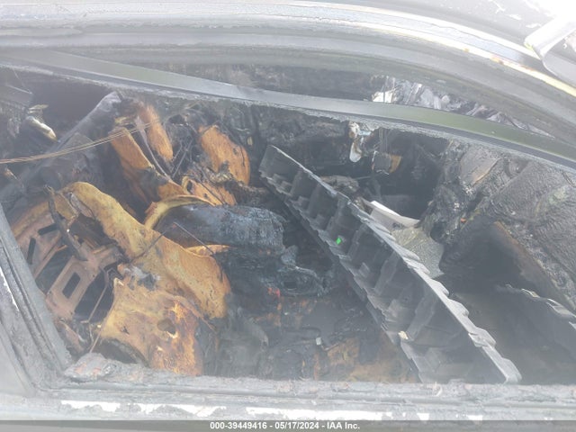 2C3CCABG0FH797105 Chrysler 300 300s