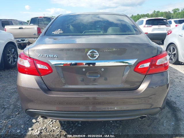 Nissan Altima 2.5 S 2016 1N4AL3AP3GN384531 Image 16