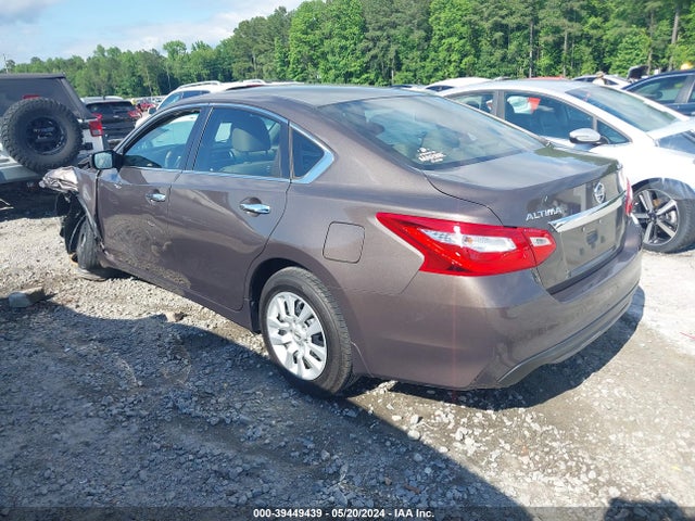 Nissan Altima 2.5 S 2016 1N4AL3AP3GN384531 Image 3