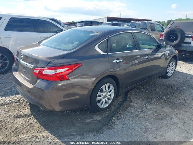 Nissan Altima 2.5 S 2016 1N4AL3AP3GN384531 Image 4