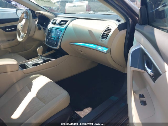 Nissan Altima 2.5 S 2016 1N4AL3AP3GN384531 Image 5