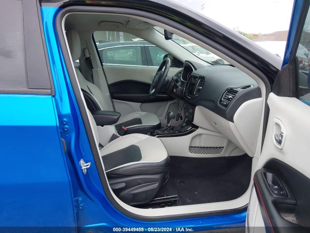 3C4NJDCB6KT656264 Jeep Compass Limited 4x4
