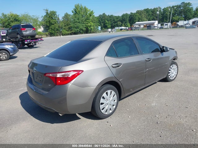 Toyota COROLLA LE 2017 5YFBURHE5HP579294 Image 4