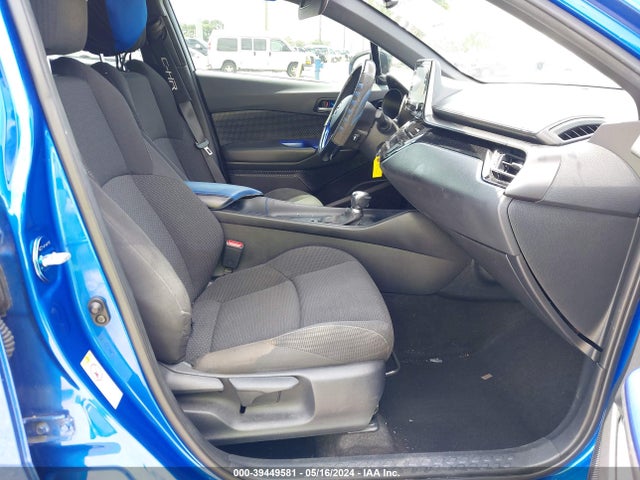 Toyota C-HR LE 2019 NMTKHMBXXKR099539 Image 5