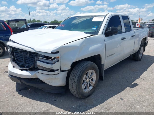 Chevrolet Silverado 1500 Ld Silverado Custom 2019 2GCRCMEC6K1216953 Image 2