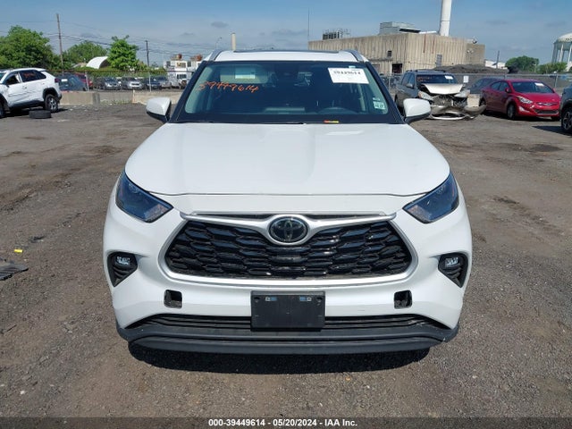 Toyota Highlander Xle 2023 5TDKDRBH9PS010747 Image 12