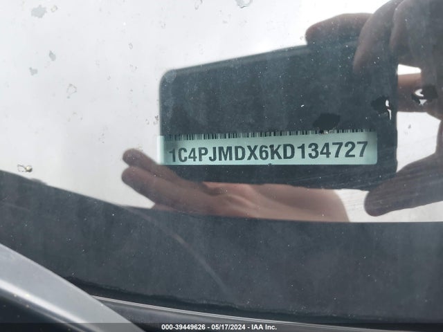 1C4PJMDX6KD134727 Jeep Cherokee Limited 4x4