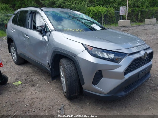 Toyota RAV4 LE 2021 2T3F1RFV0MC216013 главное изображение