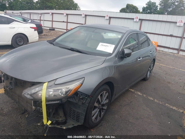 Nissan Altima 2.5 Sl 2017 1N4AL3AP5HC196493 Image 2