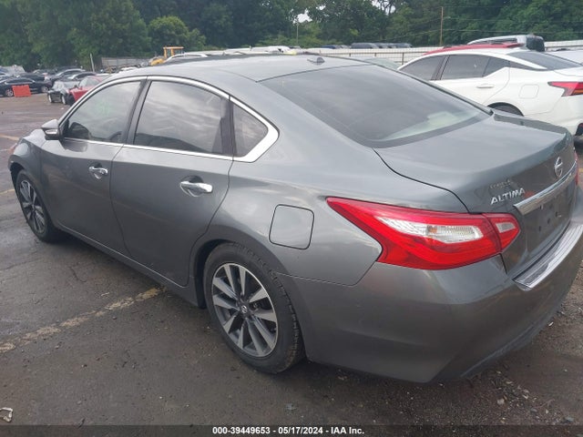 Nissan Altima 2.5 Sl 2017 1N4AL3AP5HC196493 Image 3