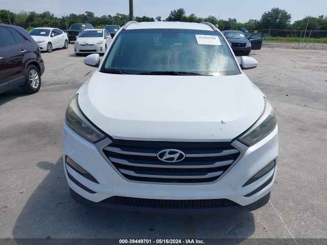 Aukcja sprzedaży 2018 Hyundai Tucson Sel, vin: KM8J33A44JU612271, numer aukcji: 39449701