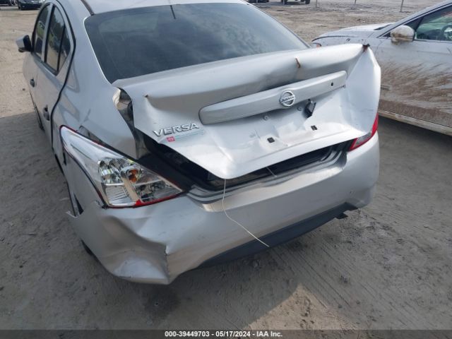 3N1CN7AP0HL812323 Nissan Versa 1.6 S