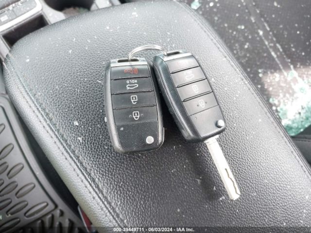 KNAGT4L37G5109973 KIA Optima Lx