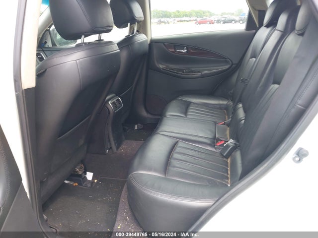 JN1BJ0RR8GM261907 Infiniti QX50