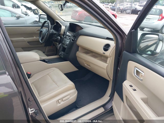 Honda Pilot Touring 2014 5FNYF4H99EB003970 Image 5