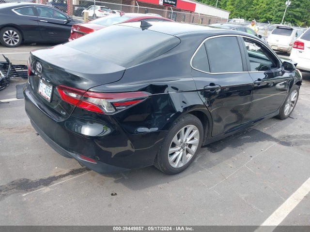 Toyota CAMRY LE 2023 4T1C11AK0PU743420 Image 4