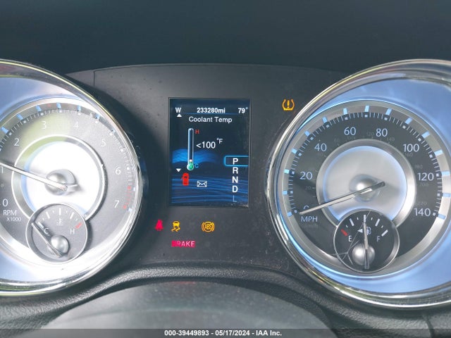Chrysler 300 2014 2C3CCARG7EH183057 Image 7