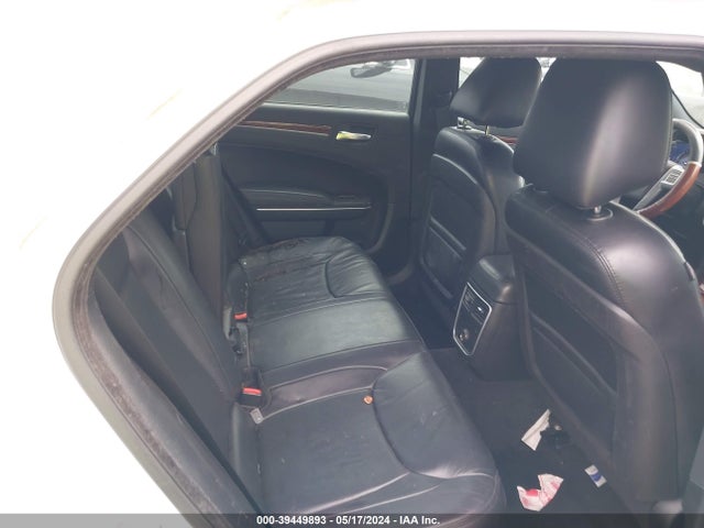 Chrysler 300 2014 2C3CCARG7EH183057 Image 8
