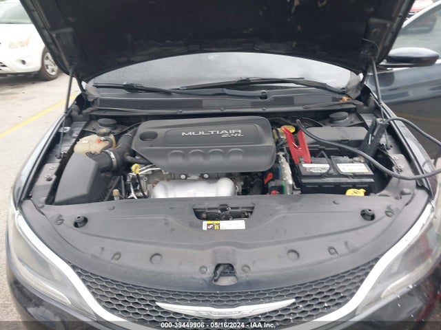 1C3CCCAB6GN188143 Chrysler 200 Limited Platinum