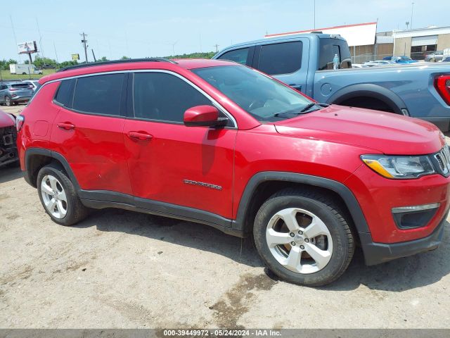 3C4NJCBB2JT468657 Jeep Compass Latitude Fwd