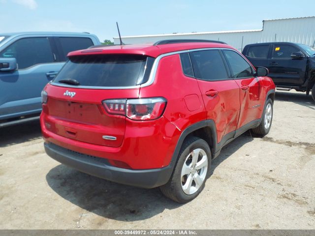 3C4NJCBB2JT468657 Jeep Compass Latitude Fwd