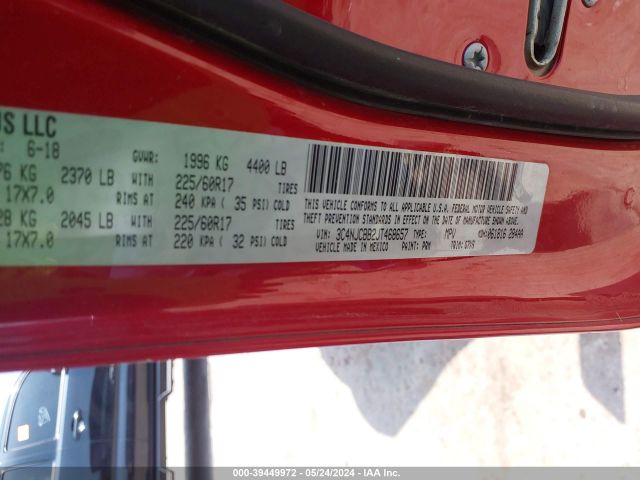 3C4NJCBB2JT468657 Jeep Compass Latitude Fwd