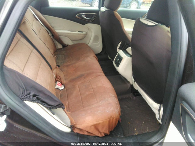 Chrysler 200 C 2015 1C3CCCCB9FN570484 Image 8
