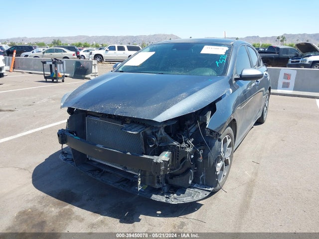 KIA Forte Lxs 2021 3KPF24AD2ME407487 Image 2