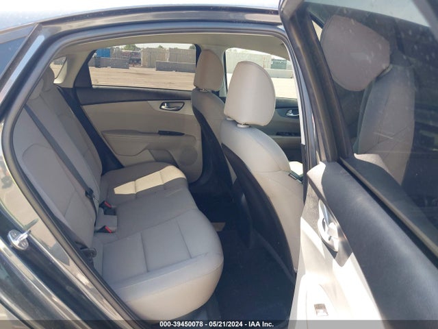 KIA Forte Lxs 2021 3KPF24AD2ME407487 Image 8