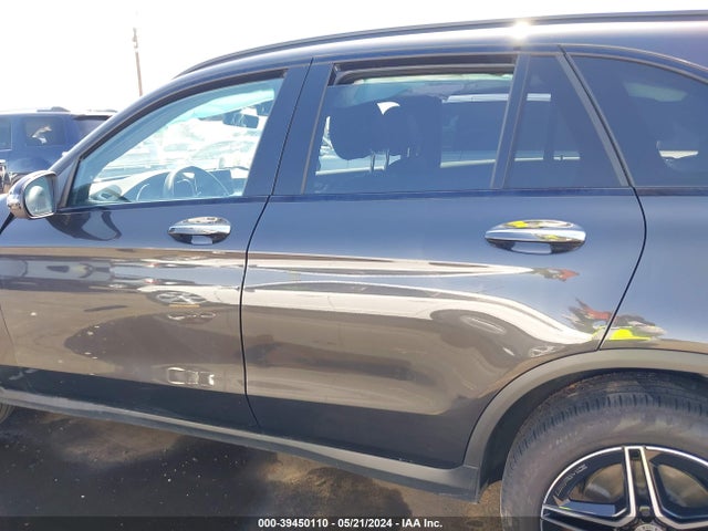 W1N0G8DB9NV367620 Mercedes-Benz Glc 300 Suv