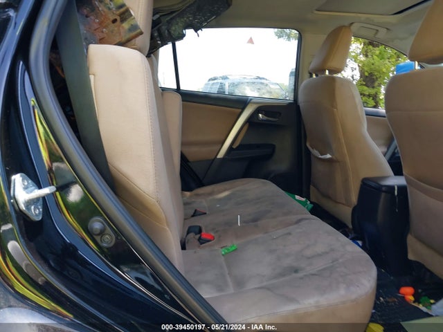 Toyota Rav4 Xle 2015 2T3RFREV7FW245252 Image 8