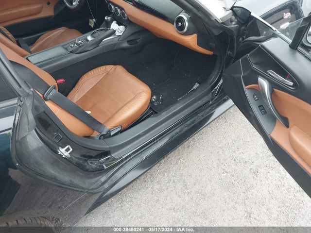 2017 FIAT 124 SPIDER JC1NFAEK1H0105952 Photo 4