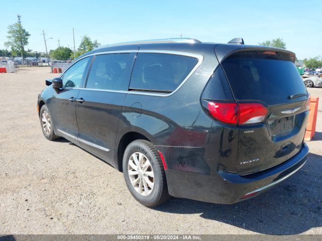 2C4RC1EG3JR125401 Chrysler Pacifica Touring L Plus