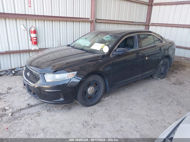 Ford Police Interceptor 2014 1FAHP2MT0EG141413 Image 2