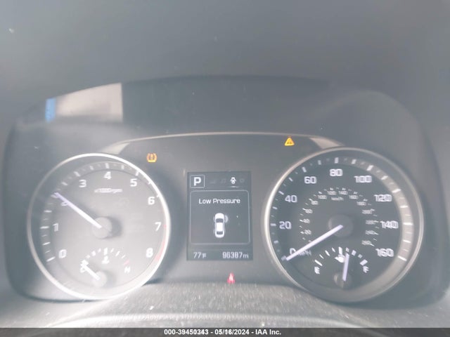 Hyundai ELANTRA SE 2018 KMHD74LF9JU614572 Image 7