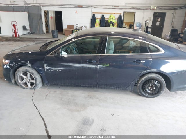 Chevrolet Malibu 1fl 2017 1G1ZC5ST9HF215381 Image 6