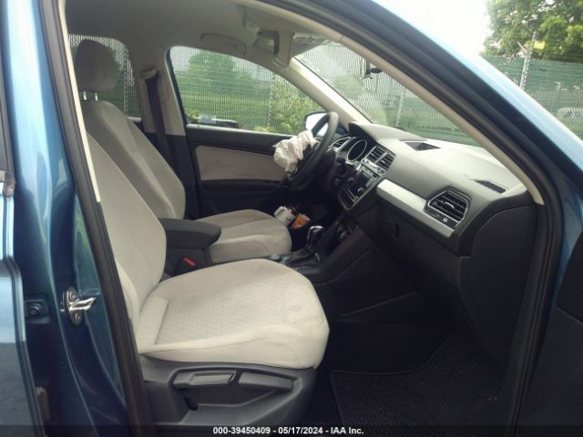 3VV0B7AX6LM160787 Volkswagen Tiguan 2.0t S