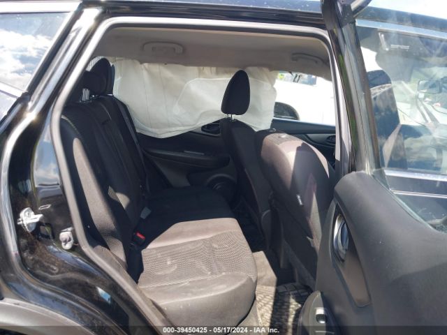 JN1BJ1CR4HW135449 Nissan Rogue Sport S