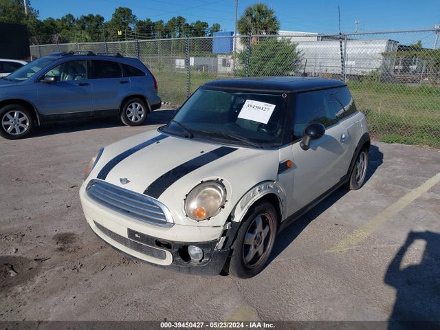 2009 MINI COOPER WMWMF33519TU69700 Photo 5