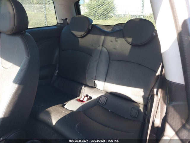 2009 MINI COOPER WMWMF33519TU69700 Photo 7