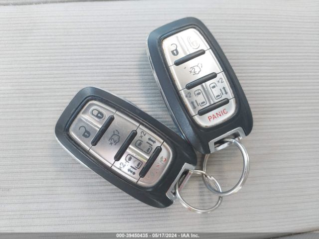 2C4RC1DG0HR514654 Chrysler Pacifica Touring