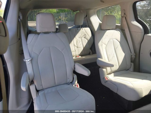 2C4RC1DG0HR514654 Chrysler Pacifica Touring