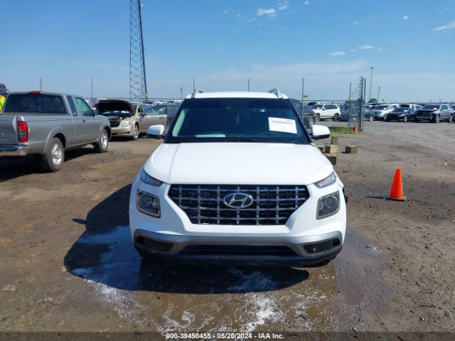 KMHRC8A35LU029265 Hyundai Venue Sel