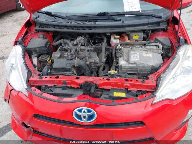 Toyota Prius C Three 2014 JTDKDTB3XE1068023 Image 10