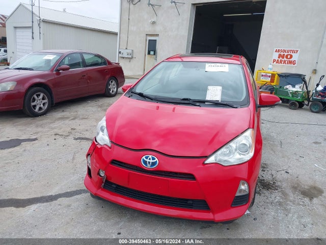 Toyota Prius C Three 2014 JTDKDTB3XE1068023 Image 12