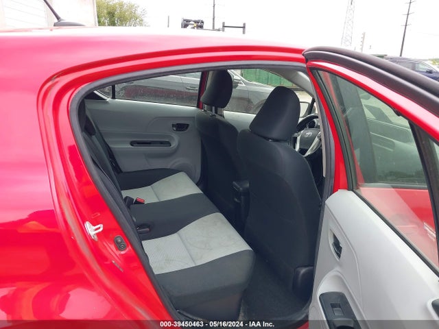 Toyota Prius C Three 2014 JTDKDTB3XE1068023 Image 8
