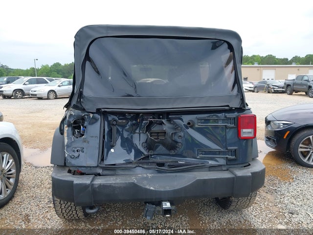 1C4BJWDG1HL743390 Jeep Wrangler Unlimited Sport 4x4